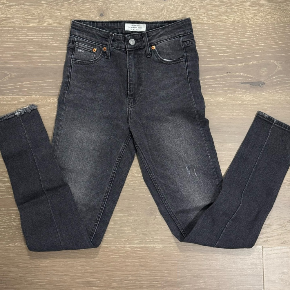Levi Strauss Raw Hem High Waist Skinny Jean